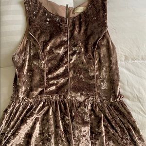 Velvet Altar’d state top